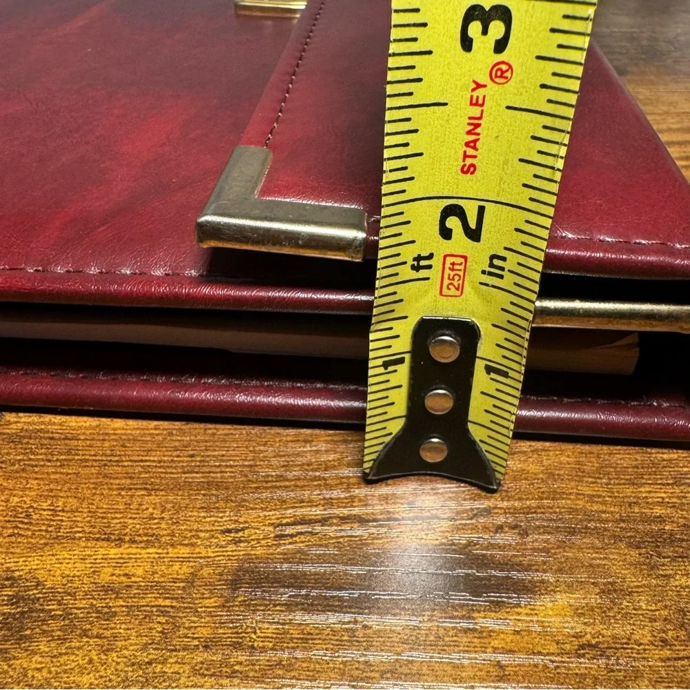 InteliDesign Vintage Locking Portfolio Calculator‎ Padfolio Burgundy Key